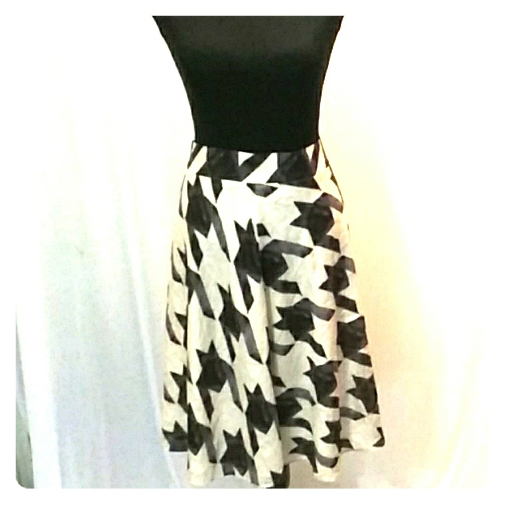 Liz Claiborne midi skirt